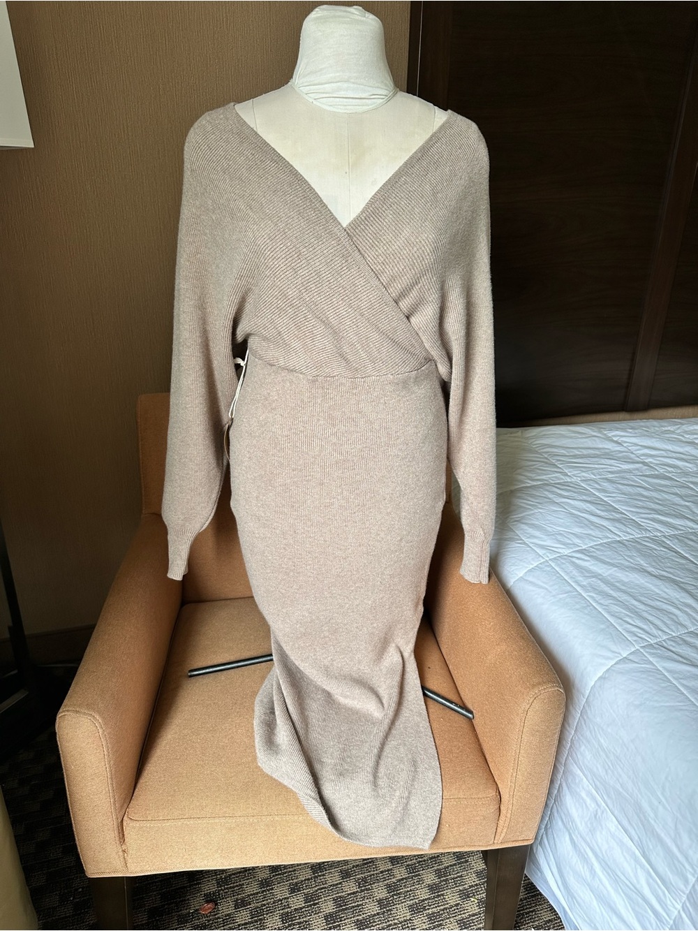 NWT Dreamers by Debut Cozy Taupe Knit Wrap V-Neck Midi Dress M